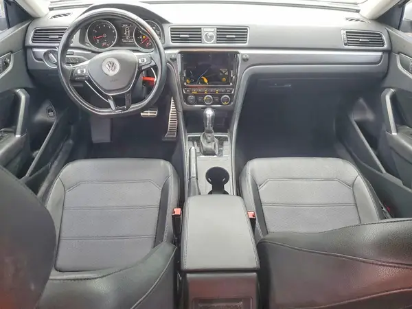1VWDT7A37HC075103 2017 VOLKSWAGEN PASSAT - Image 8