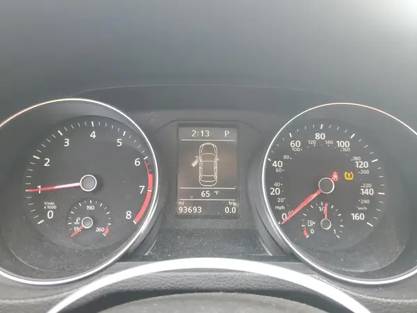 1VWDT7A37HC075215 2017 VOLKSWAGEN PASSAT - Image 8