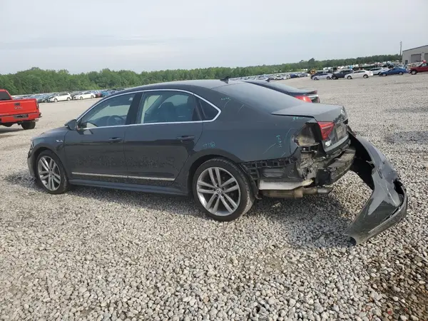 1VWDT7A37HC075389 2017 VOLKSWAGEN PASSAT - Image 2