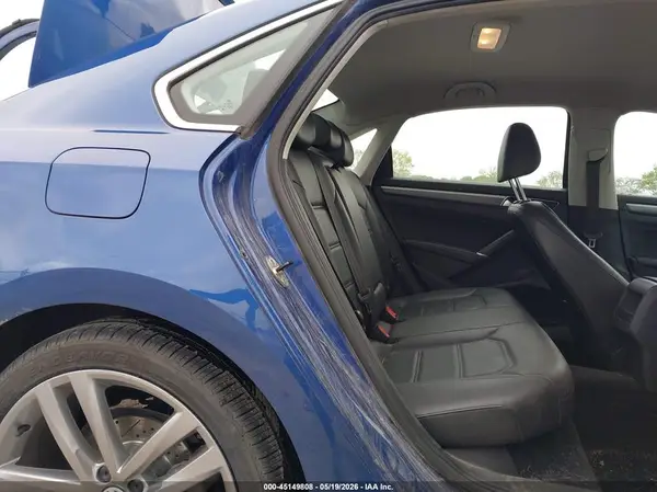 1VWDT7A37HC079152 2017 VOLKSWAGEN PASSAT - Image 8