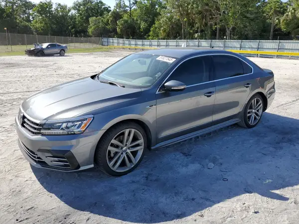 1VWDT7A37HC079832 2017 VOLKSWAGEN PASSAT - Image 1