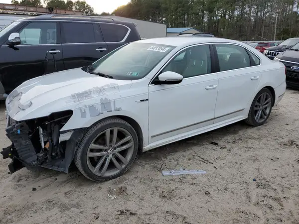 1VWDT7A38HC000216 2017 VOLKSWAGEN PASSAT - Image 1