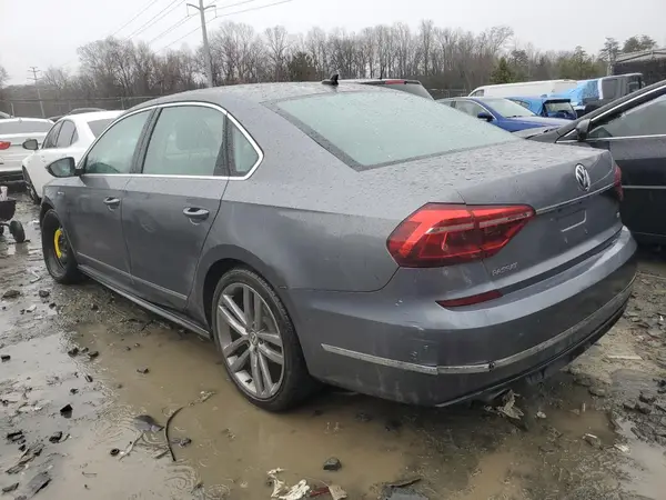 1VWDT7A38HC020725 2017 VOLKSWAGEN PASSAT - Image 2