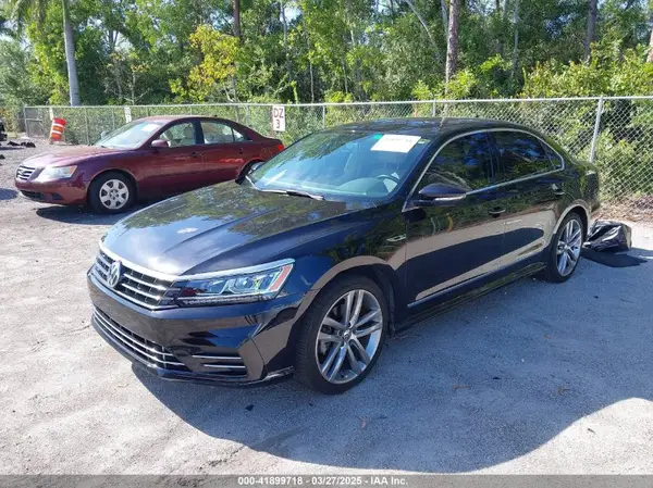 1VWDT7A38HC030624 2017 VOLKSWAGEN PASSAT - Image 2