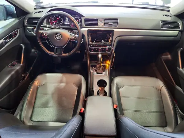 1VWDT7A38HC031210 2017 VOLKSWAGEN PASSAT - Image 8