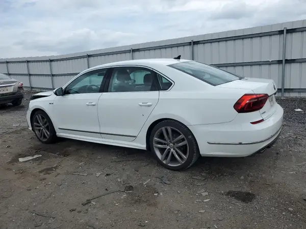 1VWDT7A38HC031479 2017 VOLKSWAGEN PASSAT - Image 2