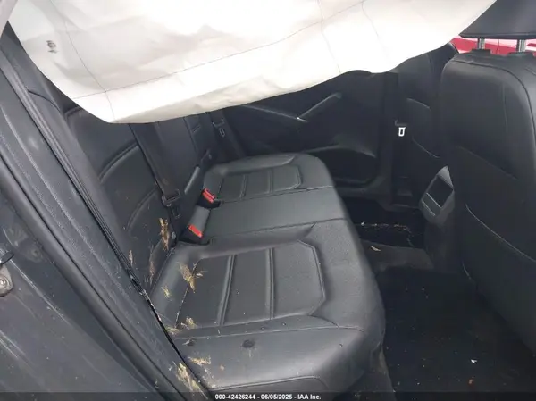 1VWDT7A38HC035581 2017 VOLKSWAGEN PASSAT - Image 8