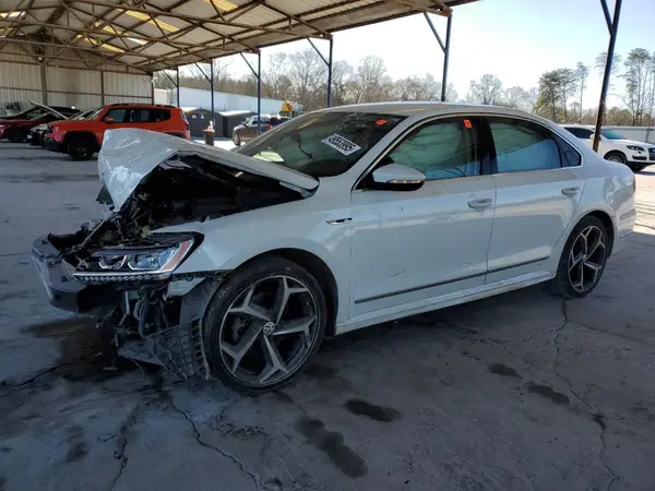1VWDT7A38HC035757 2017 VOLKSWAGEN PASSAT - Image 1
