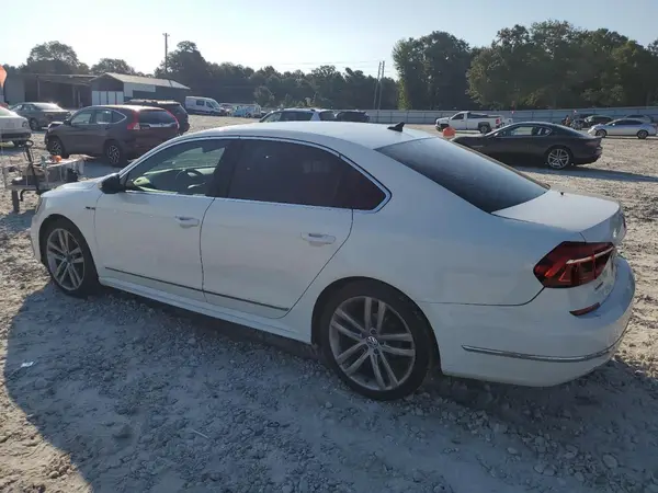 1VWDT7A38HC044359 2017 VOLKSWAGEN PASSAT - Image 2