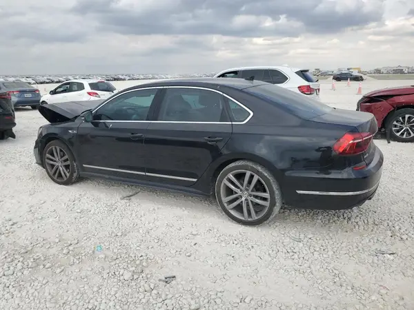 1VWDT7A38HC046046 2017 VOLKSWAGEN PASSAT - Image 2
