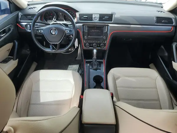 1VWDT7A38HC052171 2017 VOLKSWAGEN PASSAT - Image 8