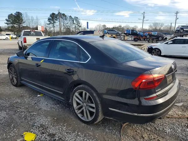 1VWDT7A38HC056947 2017 VOLKSWAGEN PASSAT - Image 2
