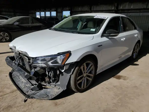 1VWDT7A38HC058889 2017 VOLKSWAGEN PASSAT - Image 1