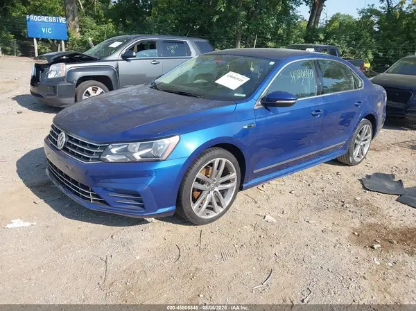 1VWDT7A38HC058956 2017 VOLKSWAGEN PASSAT - Image 2