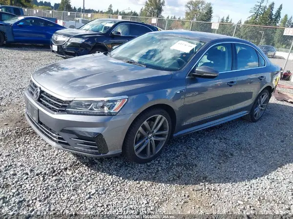 1VWDT7A38HC059590 2017 VOLKSWAGEN PASSAT - Image 2