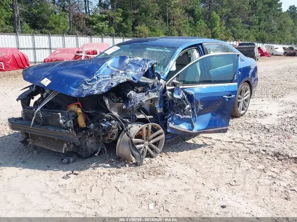 1VWDT7A38HC074414 2017 VOLKSWAGEN PASSAT - Image 2