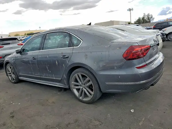 1VWDT7A38HC075840 2017 VOLKSWAGEN PASSAT - Image 2