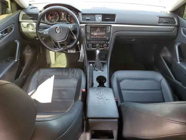 1VWDT7A38HC079113 2017 VOLKSWAGEN PASSAT - Image 8