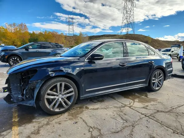 1VWDT7A38HC079614 2017 VOLKSWAGEN PASSAT - Image 1
