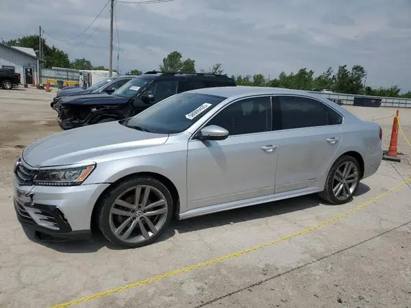 1VWDT7A38HC082917 2017 VOLKSWAGEN PASSAT - Image 1