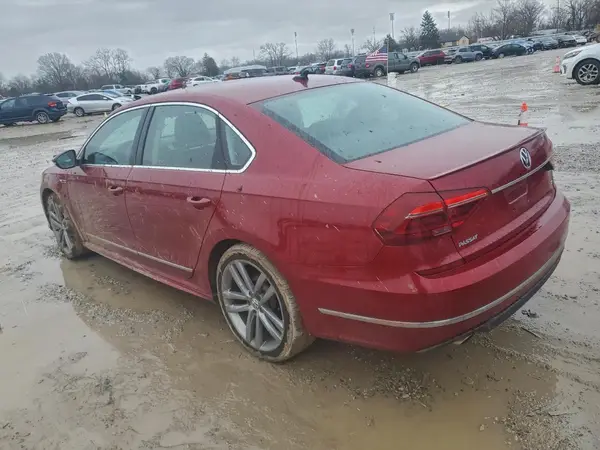 1VWDT7A38HC085381 2017 VOLKSWAGEN PASSAT - Image 2