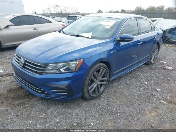 1VWDT7A39HC014576 2017 VOLKSWAGEN PASSAT - Image 2