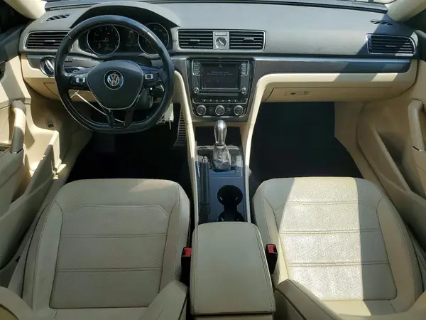 1VWDT7A39HC026467 2017 VOLKSWAGEN PASSAT - Image 8