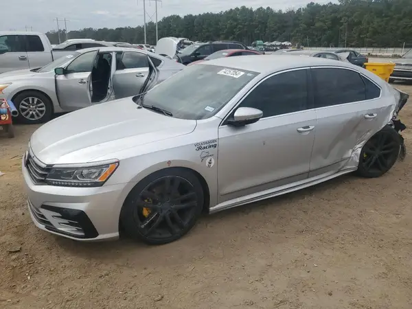 1VWDT7A39HC029529 2017 VOLKSWAGEN PASSAT - Image 1