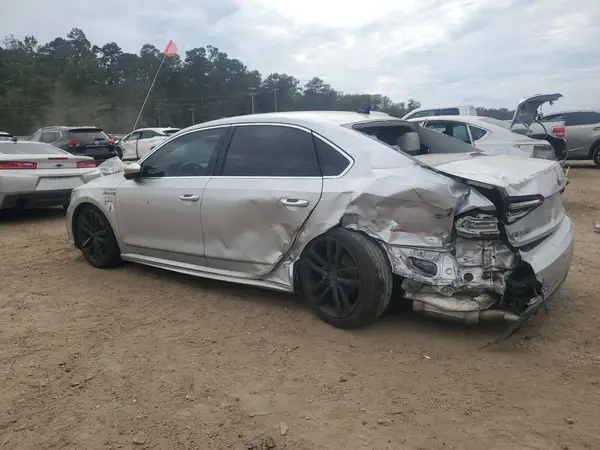 1VWDT7A39HC029529 2017 VOLKSWAGEN PASSAT - Image 2