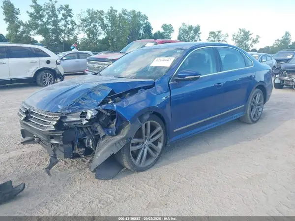 1VWDT7A39HC033595 2017 VOLKSWAGEN PASSAT - Image 2