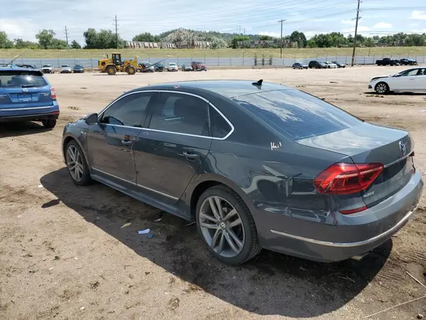 1VWDT7A39HC039946 2017 VOLKSWAGEN PASSAT - Image 2
