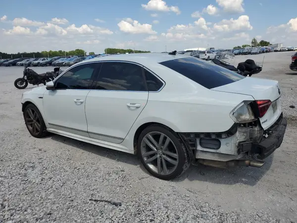 1VWDT7A39HC039963 2017 VOLKSWAGEN PASSAT - Image 2