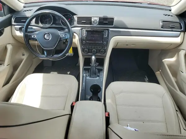 1VWDT7A39HC044371 2017 VOLKSWAGEN PASSAT - Image 8