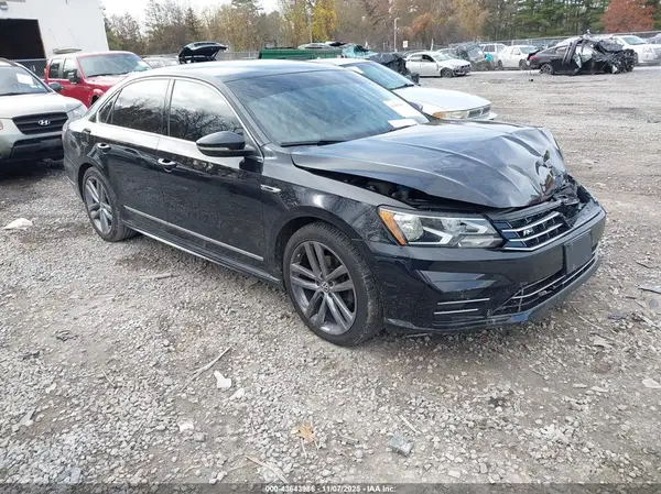 1VWDT7A39HC055094 2017 VOLKSWAGEN PASSAT - Image 1