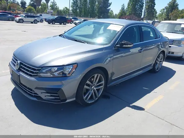 1VWDT7A39HC055192 2017 VOLKSWAGEN PASSAT - Image 2