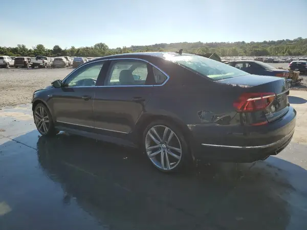 1VWDT7A39HC063017 2017 VOLKSWAGEN PASSAT - Image 2