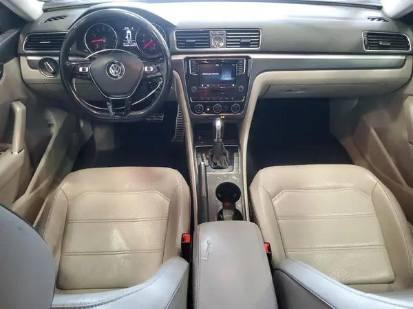 1VWDT7A39HC064278 2017 VOLKSWAGEN PASSAT - Image 8