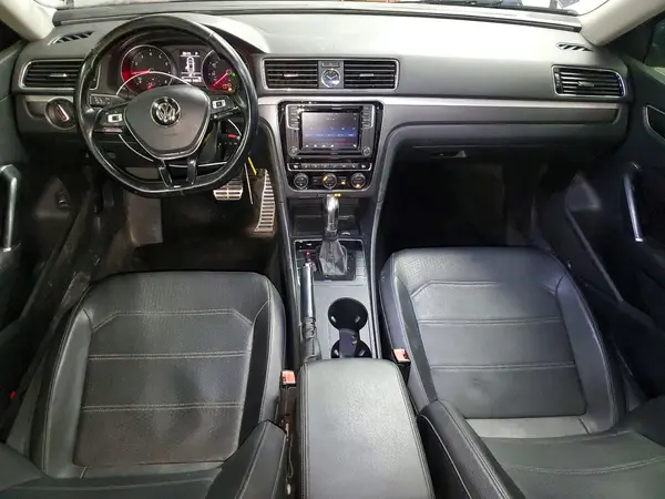1VWDT7A39HC070209 2017 VOLKSWAGEN PASSAT - Image 8