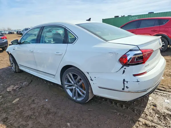 1VWDT7A39HC074499 2017 VOLKSWAGEN PASSAT - Image 2