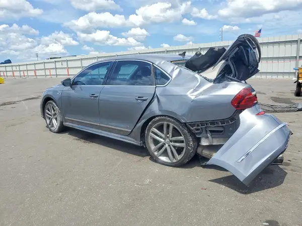 1VWDT7A39HC083669 2017 VOLKSWAGEN PASSAT - Image 2