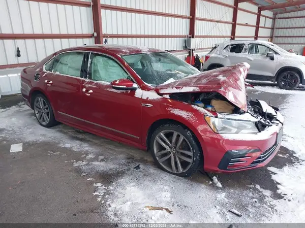 1VWDT7A39HC085132 2017 VOLKSWAGEN PASSAT - Image 1