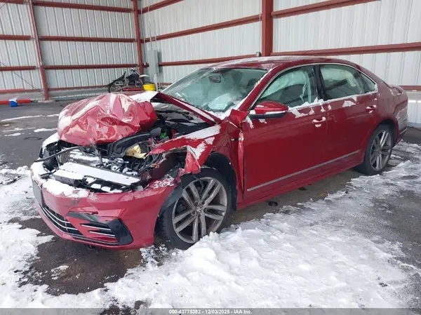 1VWDT7A39HC085132 2017 VOLKSWAGEN PASSAT - Image 2