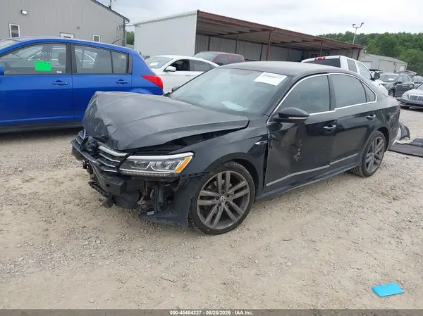1VWDT7A39HC086166 2017 VOLKSWAGEN PASSAT - Image 2