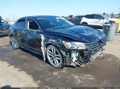 1VWDT7A3XHC015915 2017 VOLKSWAGEN PASSAT