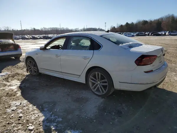 1VWDT7A3XHC044895 2017 VOLKSWAGEN PASSAT - Image 2
