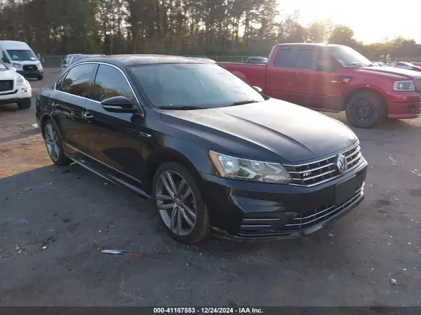 1VWDT7A3XHC048445 2017 VOLKSWAGEN PASSAT - Image 1