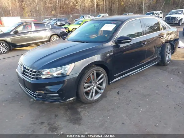 1VWDT7A3XHC048445 2017 VOLKSWAGEN PASSAT - Image 2