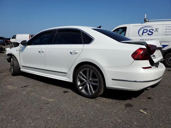 1VWDT7A3XHC055511 2017 VOLKSWAGEN PASSAT - Image 2