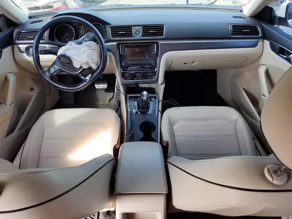 1VWDT7A3XHC055511 2017 VOLKSWAGEN PASSAT - Image 8