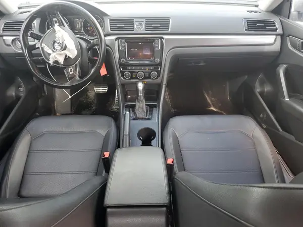 1VWDT7A3XHC056027 2017 VOLKSWAGEN PASSAT - Image 8